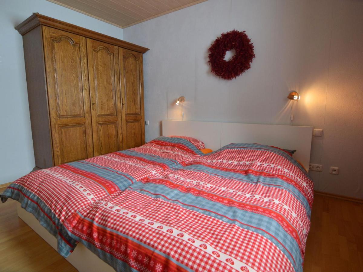 Villa Luxurious Farmhouse Near The Ski Area Hellenthal Exterior foto