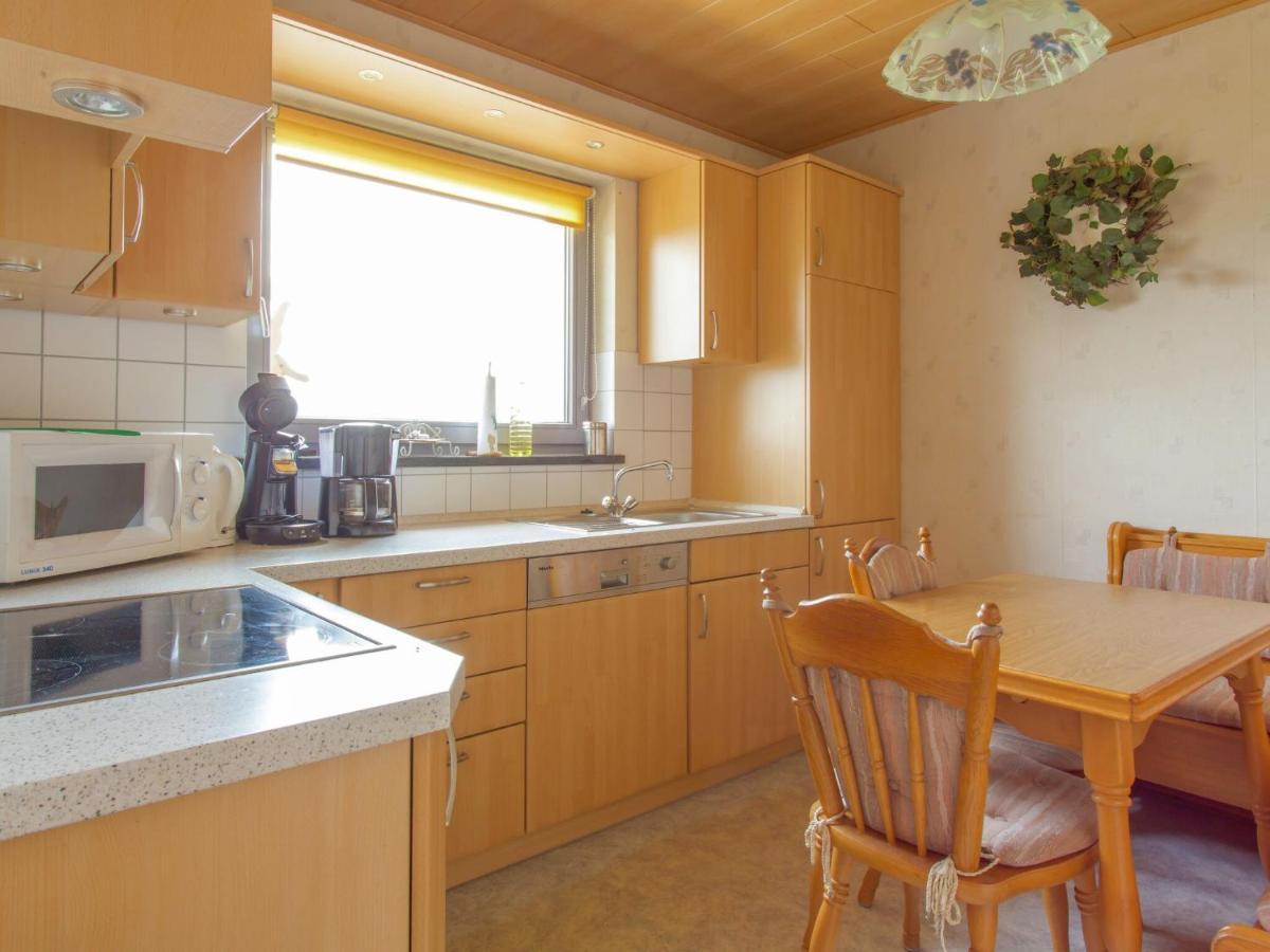 Villa Luxurious Farmhouse Near The Ski Area Hellenthal Exterior foto